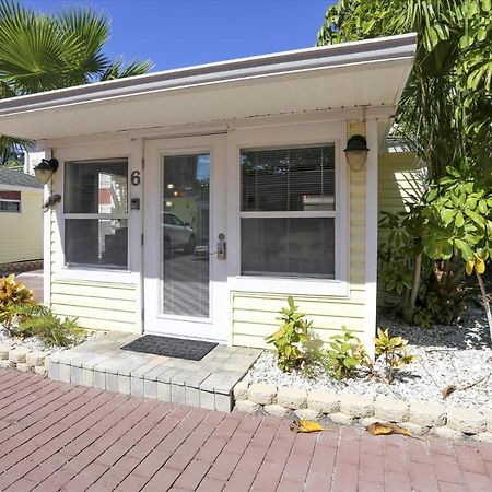 The Cottages At Madeira Beach เซนต์พีทบีช ภายนอก รูปภาพ