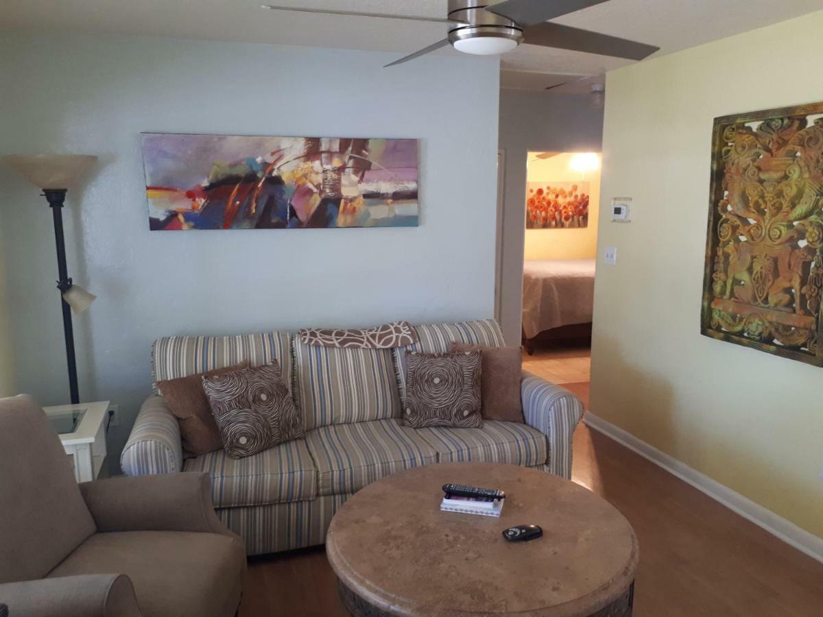 The Cottages At Madeira Beach เซนต์พีทบีช ภายนอก รูปภาพ