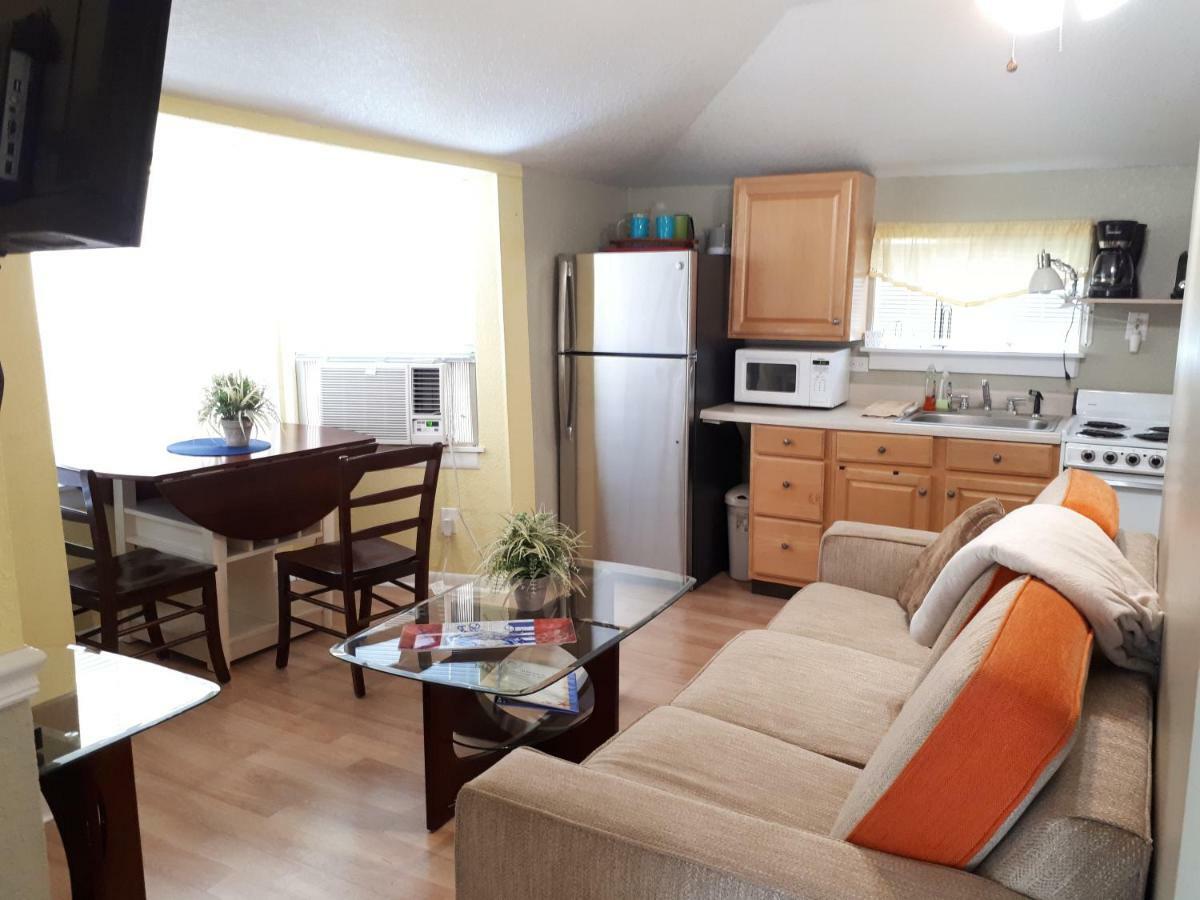 The Cottages At Madeira Beach เซนต์พีทบีช ห้อง รูปภาพ
