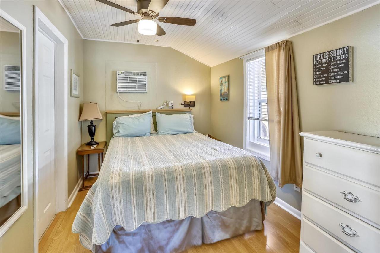 The Cottages At Madeira Beach เซนต์พีทบีช ภายนอก รูปภาพ